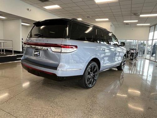 2024 Lincoln Navigator L Black Label