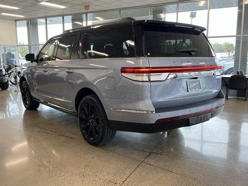 2024 Lincoln Navigator L Black Label
