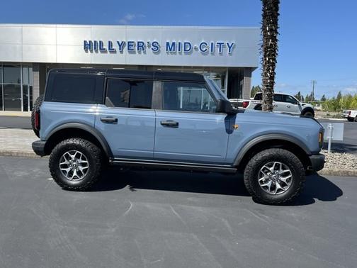 AZURE GRAY MET TRI-COAT 2025 Ford Bronco BADLANDS