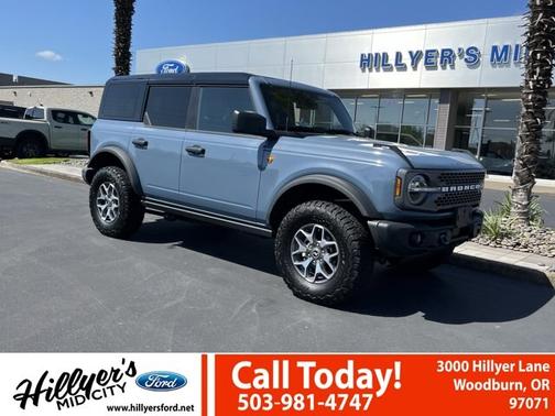 AZURE GRAY MET TRI-COAT 2025 Ford Bronco BADLANDS