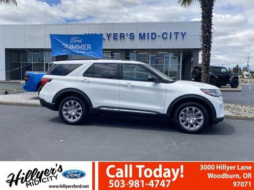2025 Ford Explorer Active