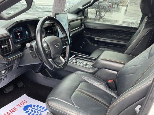 2022 Ford Expedition Platinum