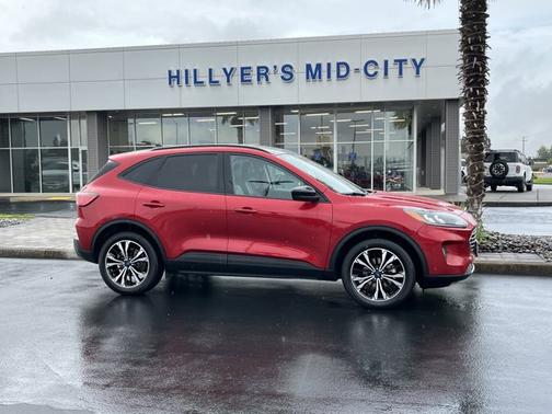2022 Ford Escape SEL