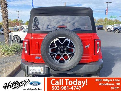 2024 Ford Bronco Outer Banks