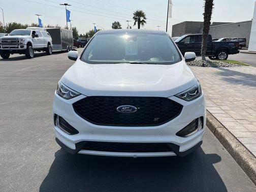 2024 Ford Edge ST