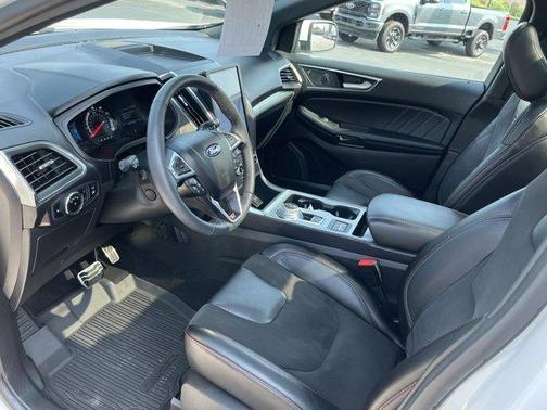 2024 Ford Edge ST