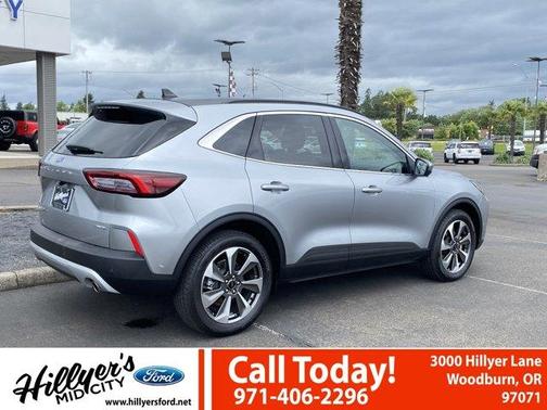 2023 Ford Escape Platinum