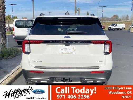 2025 Ford Explorer Active