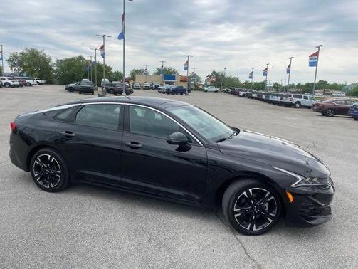 Ebony Black 2022 Kia K5 GT-Line