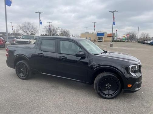 2026 Ford Maverick Lobo Standard