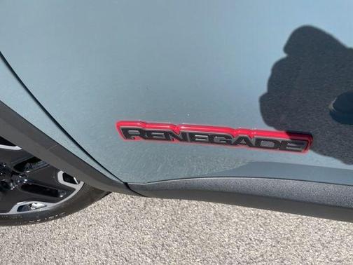Anvil 2015 Jeep Renegade Trailhawk