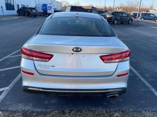 2020 Kia Optima LX