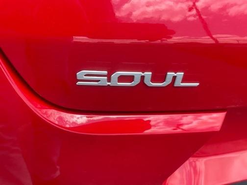 2023 Kia Soul S