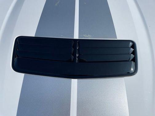 Oxford White 2024 Ford Mustang GT Premium