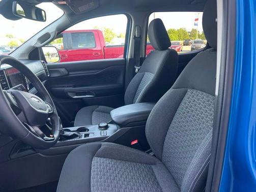 Velocity Blue Metallic 2025 Ford Ranger XLT