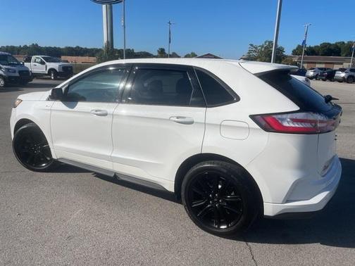 2022 Ford Edge ST Line