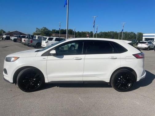 2022 Ford Edge ST Line