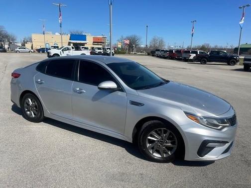 2019 Kia Optima LX