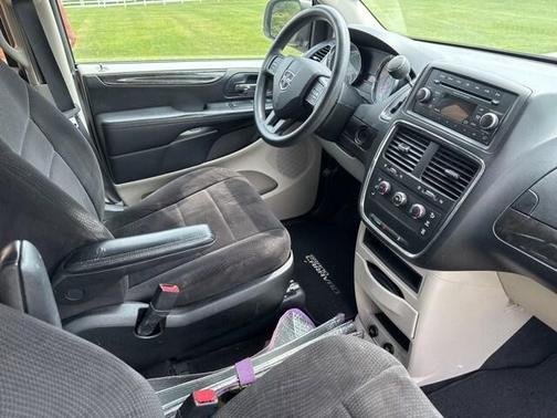 2014 Dodge Grand Caravan AVP/SE