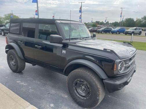 Shadow Black 2024 Ford Bronco Big Bend