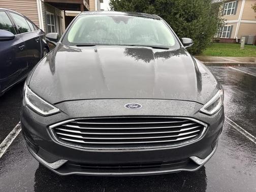 2020 Ford Fusion SEL