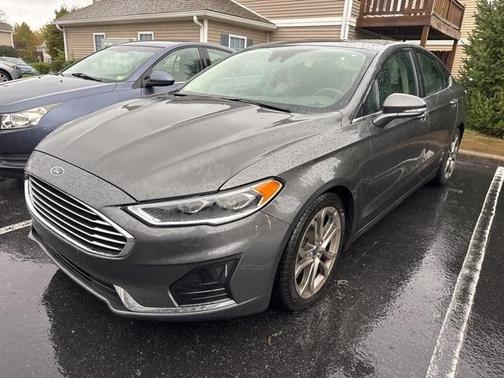 2020 Ford Fusion SEL