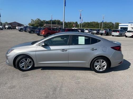 2020 Hyundai ELANTRA SEL