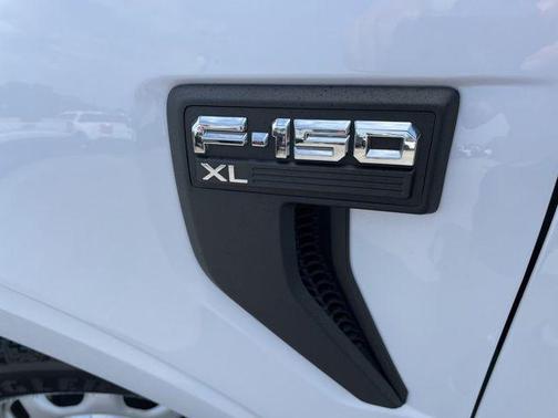 Oxford White 2021 Ford F-150 XL