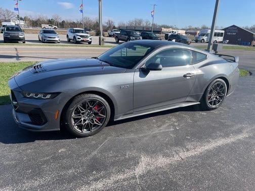 2024 Ford Mustang GT Premium