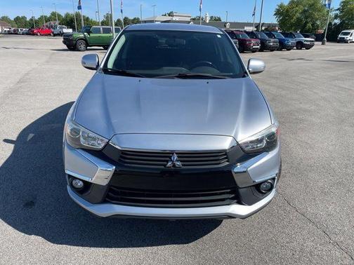 Silver 2017 Mitsubishi Outlander Sport 2.4 SE