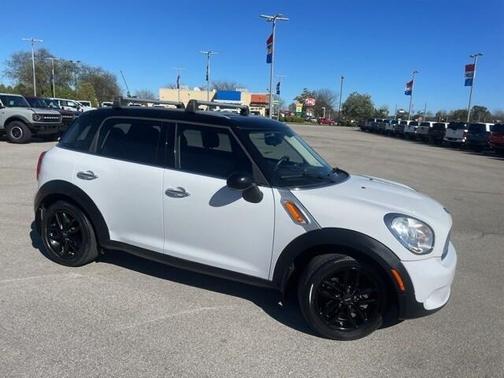 2014 MINI Countryman Cooper