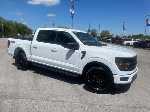 Oxford White 2026 Ford F-150 XLT