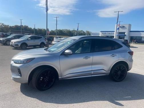 2023 Ford Escape ST-Line Elite