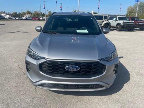2023 Ford Escape ST-Line Elite