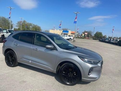2023 Ford Escape ST-Line Elite