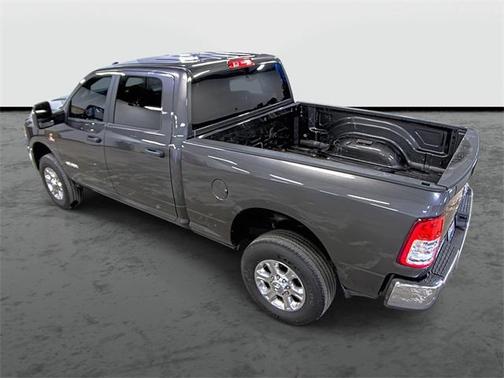 2023 RAM 2500 Big Horn Crew Cab 4x4 6'4' Box