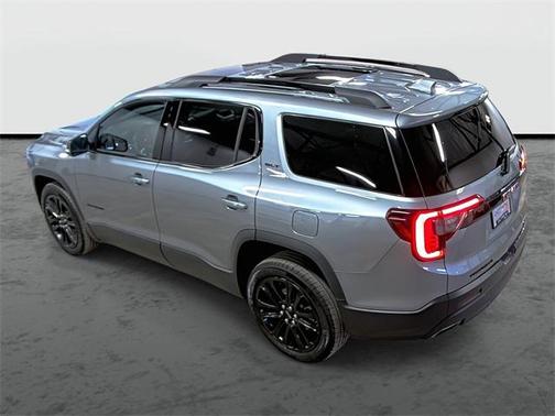 2023 GMC Acadia AWD SLT