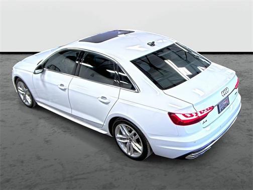 2024 Audi A4 45 S line Premium Plus