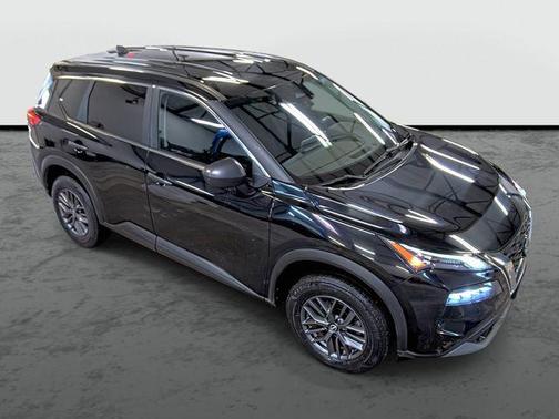 Super Black 2023 Nissan Rogue S