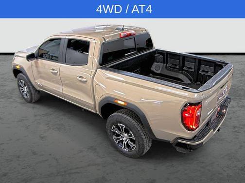 2024 GMC Canyon AT4