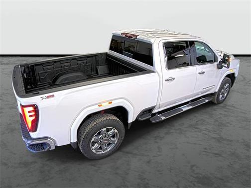 2025 GMC Sierra 2500 SLT