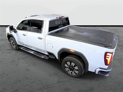 2024 GMC Sierra 2500 Denali