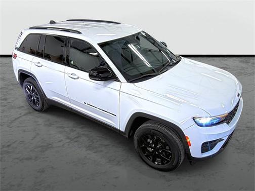 2024 Jeep Grand Cherokee Altitude