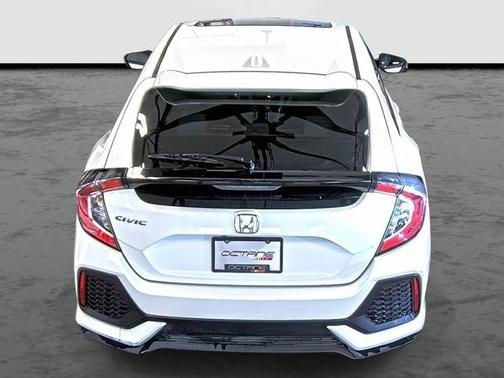 White 2018 Honda Civic EX-L w/Navi