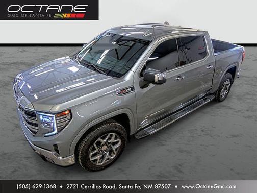 Sterling Metallic 2023 GMC Sierra 1500 SLT