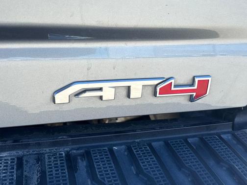 Sterling 2024 GMC Sierra 2500 AT4