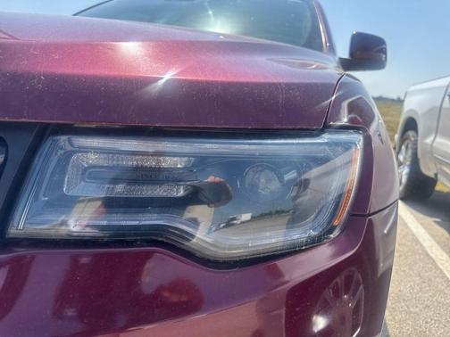 Velvet 2020 Jeep Grand Cherokee Altitude