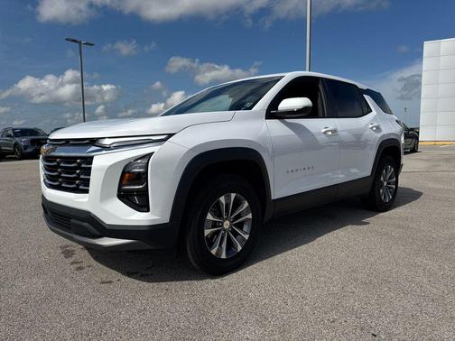 Summit White 2026 Chevrolet Equinox LT
