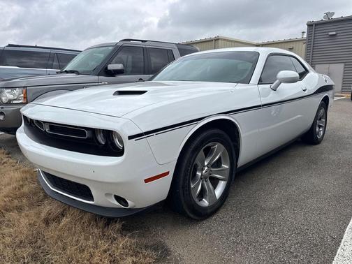 2018 Dodge Challenger SXT