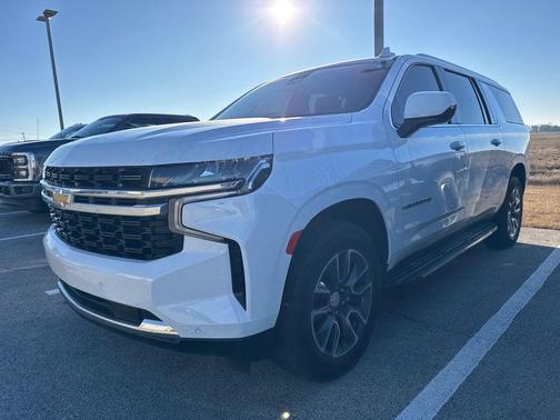 2023 Chevrolet Suburban LS